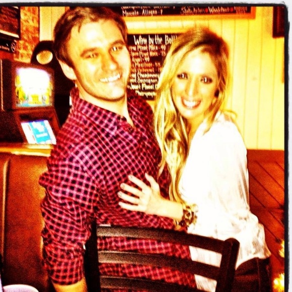 Meet your Posher, Amber - Picture 3 of 5